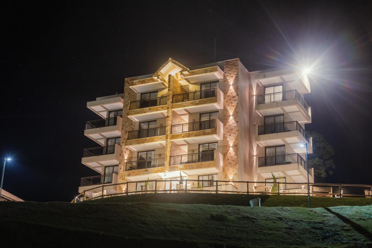 Hotel Chales Capitanias Águas de Lindóia Exterior foto