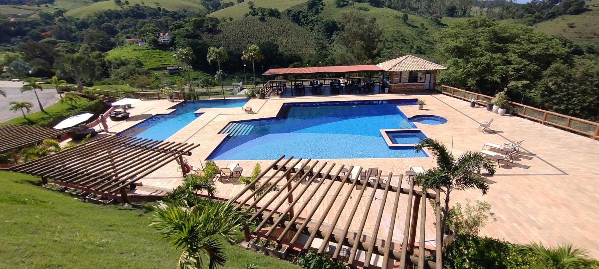 Hotel Chales Capitanias Águas de Lindóia Exterior foto